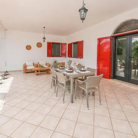 Villa Rosa *