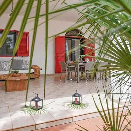 Villa Rosa *